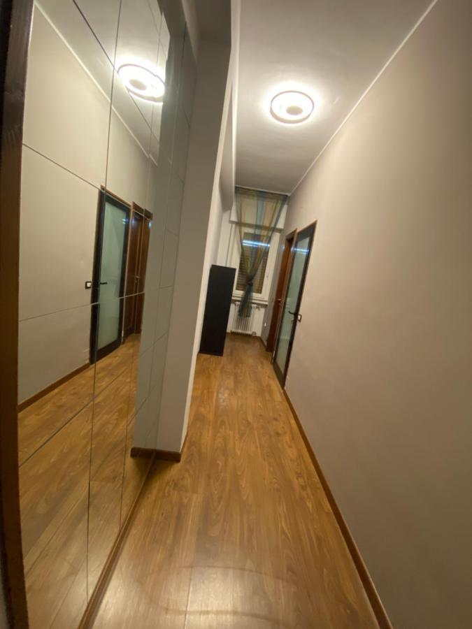 Hlux Oi Affiₜₜacaₘere Hotel Piacenza Bagian luar foto